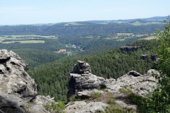 2019-06-09-auf-dem-Papststein-Blick-zum-Elbtal